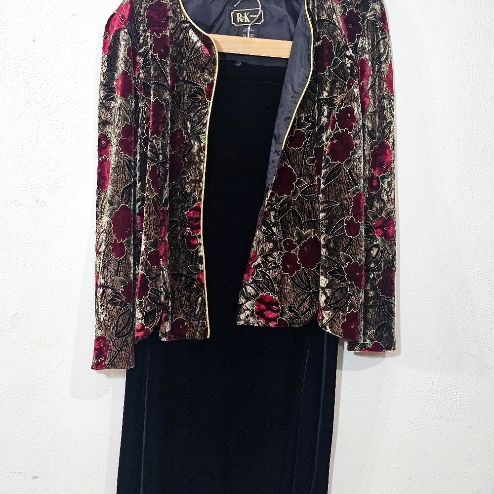 R&K Red and Black Floral Blazer And Skirt Velvet Boho Whinisigoth Vintage - Picture 4 of 15